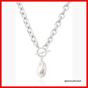 14K Gold Plated Chunky Chain Toggle Clasp Pendant Necklace